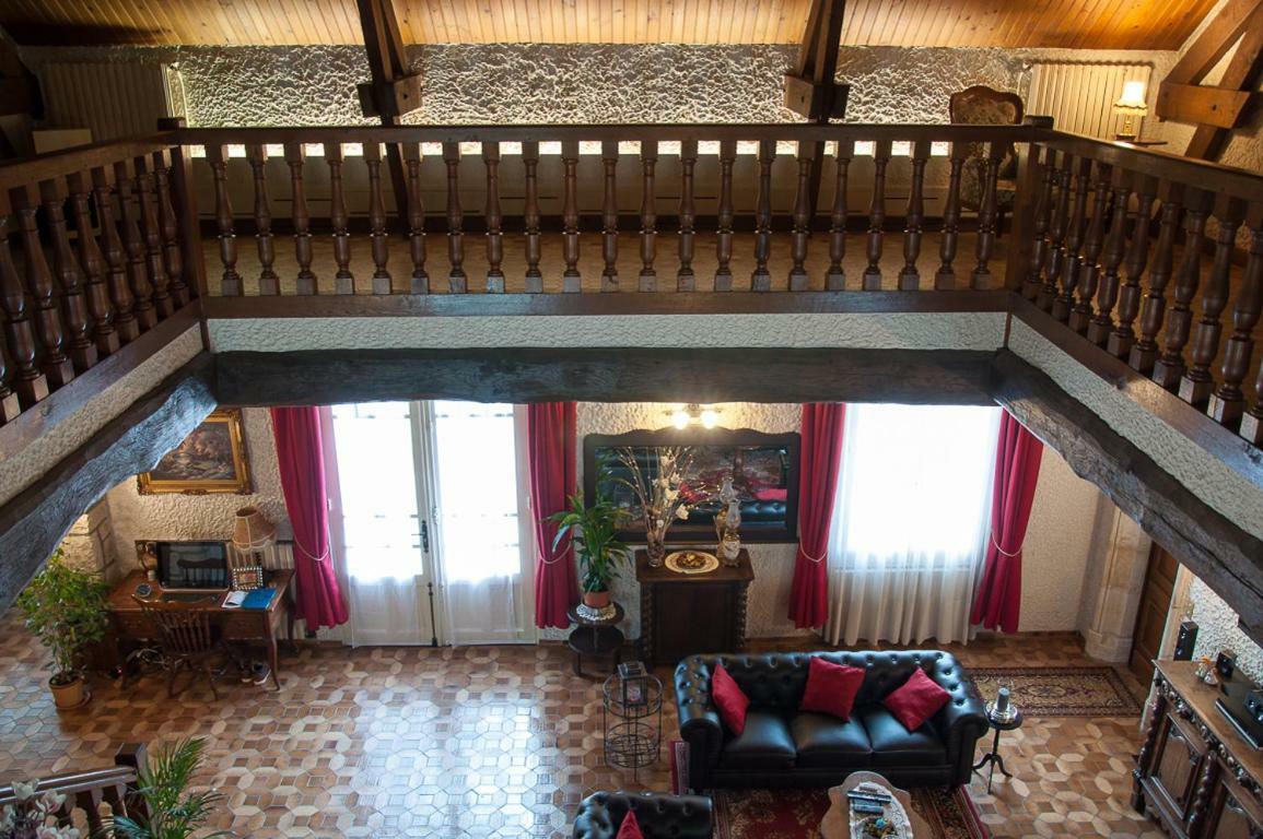 Maison Lalongere Longueville  Exteriér fotografie